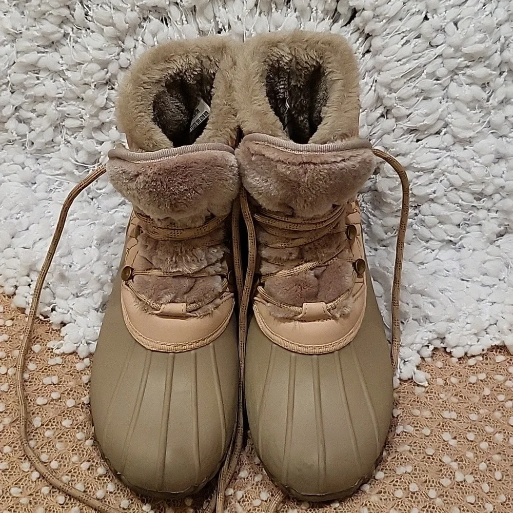 Baretrap Duck Boots - Picture 15 of 16